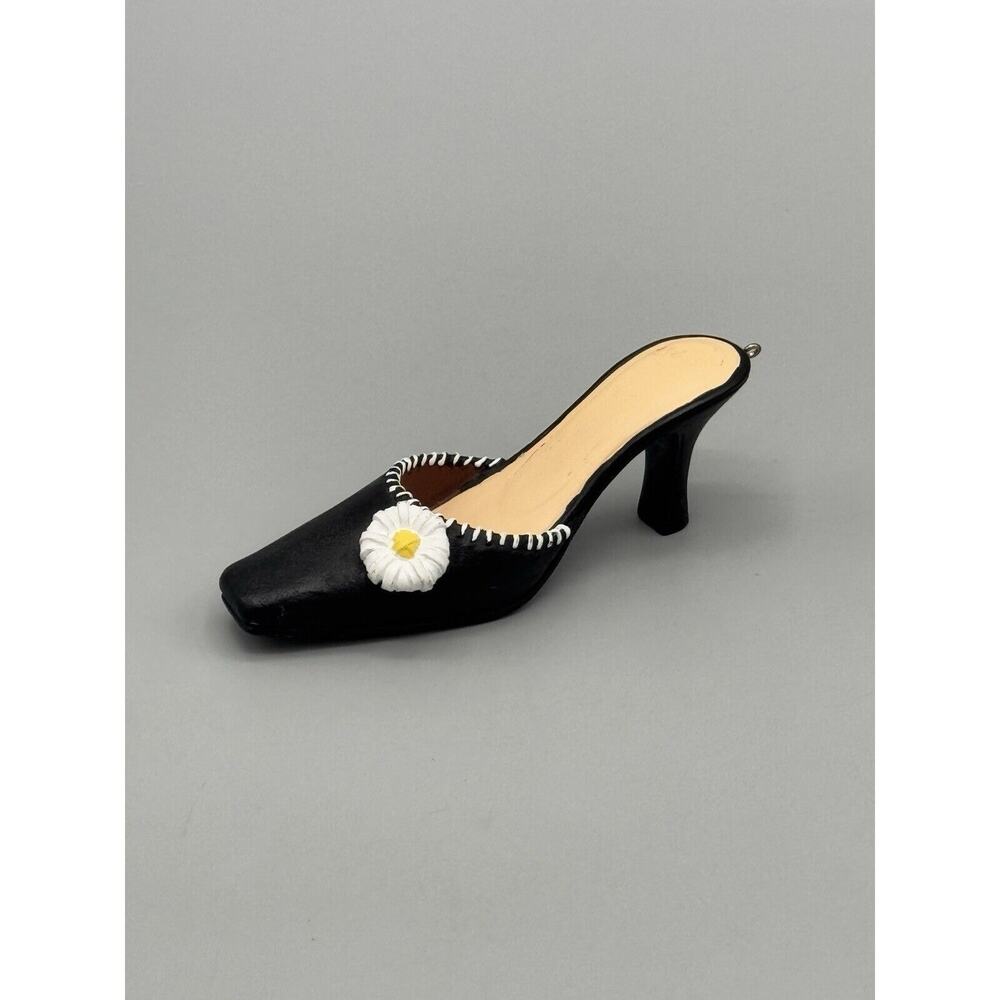 Decorative Shoe Figure Ornament Black W/ White Flower 4”‎
